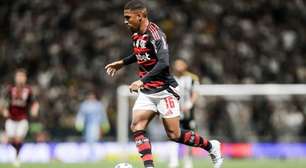 Lino desabafa após eliminação do Flamengo: 'Trabalhar mais'