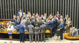 Oposição faz acordo com Motta por fim da ocupação do Congresso