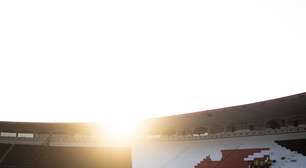 Vasco acerta com meia para o restante da temporada