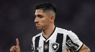 Savarino revela que recusou clube da Europa e decidiu ficar no Botafogo