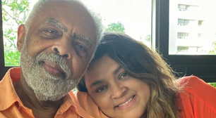 Gilberto Gil emociona ao abrir baú de fotos e exibir fotos raras de Preta Gil