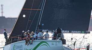 Barco santista comemora medalha de bronze na Semana de Ilhabela