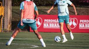 Cruzeiro encara o Santos de Neymar buscando recuperar a liderança do Brasileirão