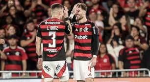 Comemoração 'handshake' entre zagueiros chama atenção na vitória do Flamengo