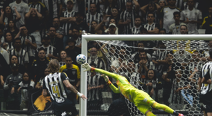 Atitude do goleiro Everson, do Atlético, rouba a cena em Belo Horizonte