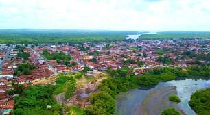 Influenciador Hytalo Santos recruta "crias" em cidade pobre, com 23 favelas