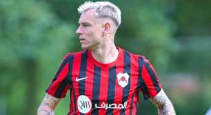 Grêmio desiste da contratação do atacante Róger Guedes