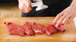 Nem cerveja, nem abacaxi: é assim que você amacia a carne de segunda para ficar igual de primeira