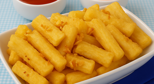 Receita de macaxeira frita na airfryer é simples e prática