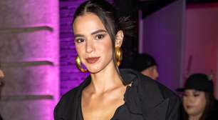Celular proibido e show de cantor amado: convite da festa de aniversário de Bruna Marquezine vaza na web e detalhe rouba a cena. 'Igual nós pobres'