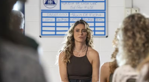 Vale Tudo: Heleninha vai ao Alcóolicos Anônimos