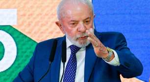 Lula diz que deputados deveriam cassar mandato de Eduardo Bolsonaro