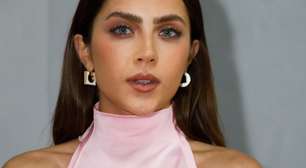 Jade Picon elege look rosa longo e translúcido em evento com Felca