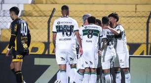 Coritiba bate Novorizontino no fim e dorme na liderança da Série B