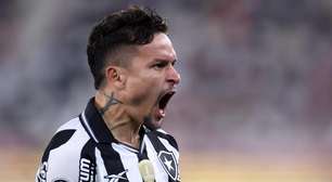 Botafogo bate LDU e sai na frente no primeiro jogo das oitavas