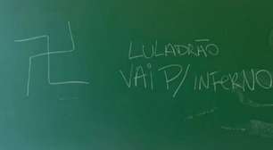 PUC-SP investiga suástica desenhada em sala de aula