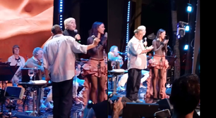 Vídeo: Xuxa e Zeca Pagodinho surpreendem Bruna Marquezine em festa de 30 anos