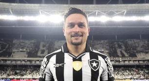 Artur é sincero sobre fase no Botafogo