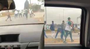 Torcidas organizadas de Palmeiras e Corinthians entram em confronto e bloqueiam Dutra