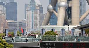 Índices da China e de Hong Kong fecham em baixa com realização de lucros