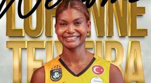 Lorenne é oficializada pelo Vakifbank após "gafe"