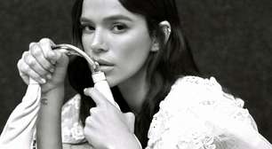 Bruna Marquezine posa de body boho chic, salto e bolsa: R$ 16,5 mil