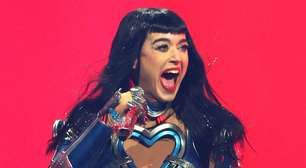 Katy Perry leva novo susto no palco após suspeita de choque elétrico