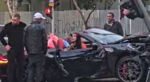 Influenciador Gato Preto é preso após acidente com Porsche em SP