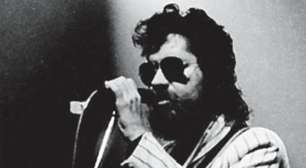 Raul Seixas foi ícone do rock brasileiro; relembre trajetória de sucessos