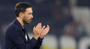 Saiba por que o Botafogo jogou com três volantes com a LDU