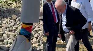 Lula ironiza Bolsonaro em evento: 'Tem gente que tem tornozeleira, eu tenho meia bonita'