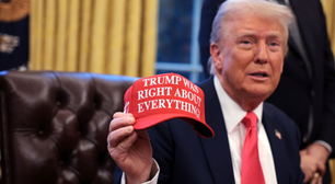 Trump chama repórter de 'irritante' e manda ela ficar quieta durante coletiva na Casa Branca