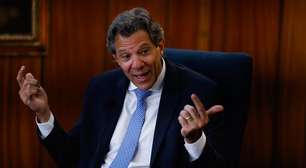 Haddad: 'Tem acontecido um ataque ao BB por bolsonaristas, defendendo saques de valores do banco'