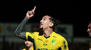 Mirassol goleia o Bahia e se aproxima do G-4 do Brasileirão