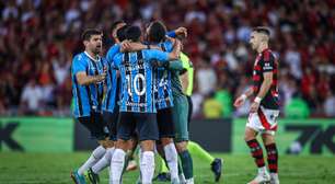 Estreante dá show e 'conquista a torcida do Grêmio' em duelo contra o Flamengo