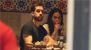 Bruna Marquezine e João Guilherme são flagrados e fãs notam detalhe curioso