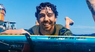 Curitibano é campeão da WSL e entra para o 'hall da fama' do surf