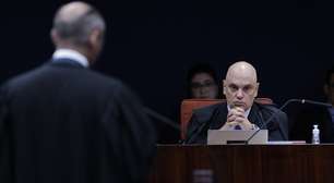 Moraes pede sessões complementares para julgamento de Bolsonaro