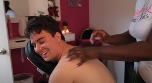 Salão de Miami cobra até R$ 700 para coçar as costas de clientes