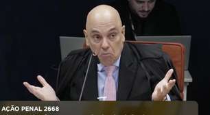 Moraes faz careta ao citar declaração de Jair Bolsonaro sobre sua vida pregressa