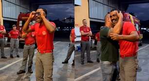 Bombeiro daltônico explode de alegria ao ver o mundo colorido pela 1ª vez com óculos especiais: 'Até eu sou de outra cor'