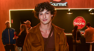 Pedro Waddington, o Tiago de Vale Tudo, diz que recebe mensagens picantes nas redes: 'Mandam muito'