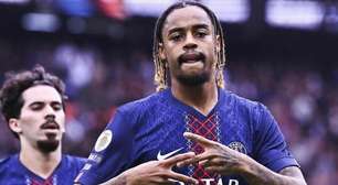 Barcola faz golaços na vitória do PSG sobre o Lens