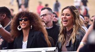 Paolla Oliveira e Taís Araújo, rivais em 'Vale Tudo', esbanjam sintonia no The Town; confira os looks estilosos das atrizes!