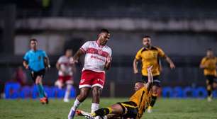 CRB confirma favoritismo, vence o Amazonas e se aproxima do G-4 da Série B