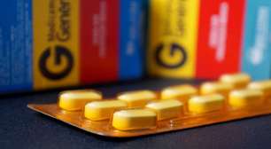 Remédio genérico funciona como o original? Farmacêutico explica