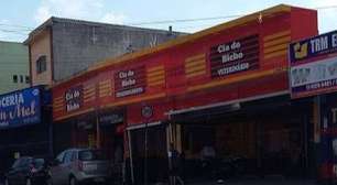 Veterinário e tutores de cachorra doente brigam em clínica; veja