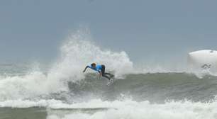 Conheça Matheus Navarro, campeão da primeira etapa da WSL em Imbituba em 15 anos