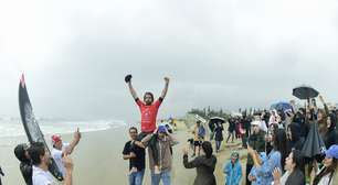 Matheus Navarro vence Pupo e Imbituba tem novo campeão de surfe da WSL após 15 anos