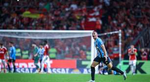 Alysson celebra primeiro gol pelo Grêmio e comemora triunfo no Gre-Nal: "Não tenho palavras"